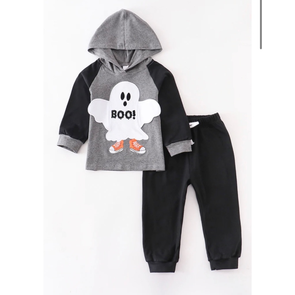 👻 BOO sweatpant set!